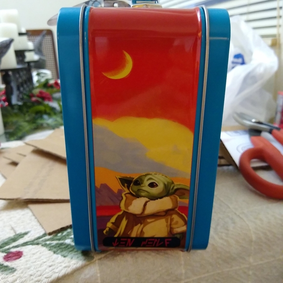 Star Wars the Mandelorian lunch box New with Tag - Picture 5 of 9